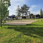 شاليه 4-6 Pers-piscine Chauffee-150m *