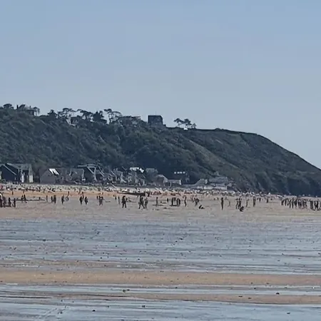 Chalet 4-6 Pers-piscine Chauffée-150m