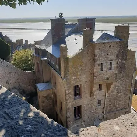 4-6 Pers-piscine Chauffée-150m Chalet