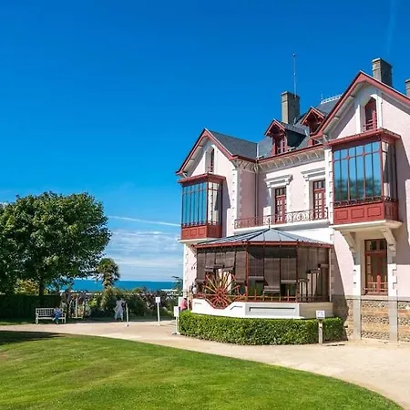 4-6 Pers-piscine Chauffée-150m Chalet Jullouville-les-Pins