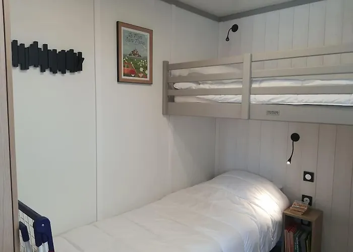 4-6 Pers-piscine Chauffee-150m Шале *