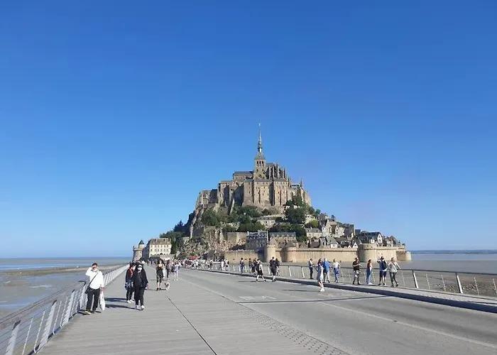 4-6 Pers-piscine Chauffee-150m Шале *